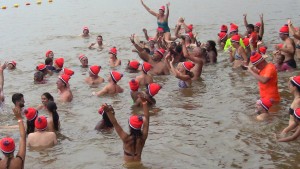 nieuwjaarsduik te Waterland georganiseerd (1)