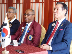 1st Vice President van Lions Club  international bezoek Suriname