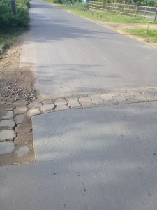 2 Nutsbedrijf verminkt pas geasfalteerde Dageraadweg