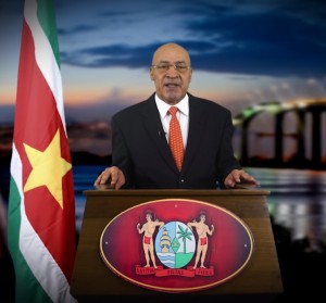 Bouterse zet subsidie nutsvoorzieningen voort