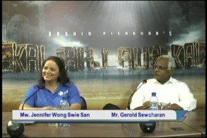 2 Sewcharan Gersie moet tekst en uitleg geven aan de samenleving