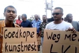 1 Rijstboeren wachten op sein  president (1)