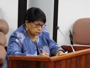 RGB-minister Roline Samsoedien