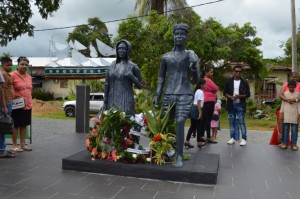 1Monumenten Hindoestaanse immigratie voor Commewijne5