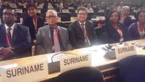1Surinaamse delegatie op conferentie van Internationale Arbeidsorganisatie2