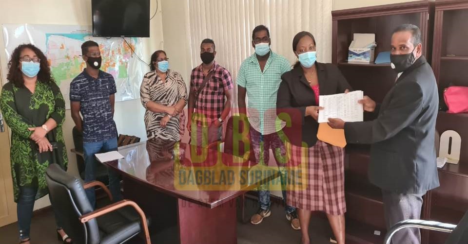 Jogi “Grondproblemen Saramacca worden opgelost” Dagblad Suriname