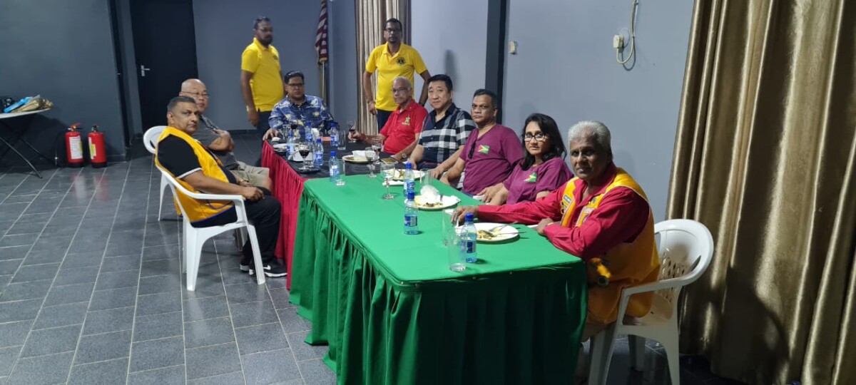 Freestyle (Suriname) winnaar International Duck Curry Competition