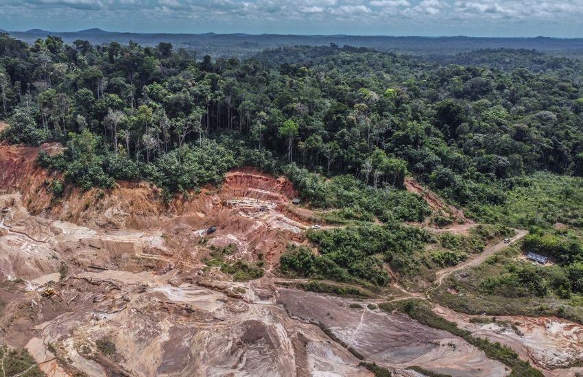 Brownsberg Natuurpark overgeleverd aan illegale goudzoekers – Van enig beheer lijkt geen sprake